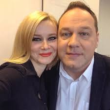 A híradós állítólag tavasszal házasodott össze barátnőjével, akiről csak. Egy Oltozoben Pachmann Peter Fem3 Cafe Tv2 Volgyesi Gabriella Facebook