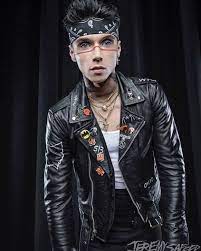 Andy Biersack On Instagram Photo From New Outburn Mag Taken Backstage On The First Leg Of The Ghost Of North Amer Andy Biersack Black Viel Brides Andy Black