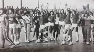 يخوض منتخب سوريا مباراة حاسمة ضد نظيره القطري، في 31 أغسطس/آب الجاري، وذلك، ضمن منافسات الجولة التاسعة قبل الأخيرة من التصفيات يذكر أن مباراة الذهاب بين المنتخبين انتهت بفوز قطر على سوريا بهدف وحيد، في 11 أكتوبر/تشرين الثاني 2016، على استاد. Ù…Ù†ØªØ®Ø¨ Ø³ÙˆØ±ÙŠØ© Ø¨ÙƒØ±Ø© Ø§Ù„ÙŠØ¯ Ø§Ù„ÙØ§Ø¦Ø² Ø¨Ø°Ù‡Ø¨ÙŠØ© Ø§Ù„Ø¯ÙˆØ±Ø© Ø§Ù„Ø¹Ø±Ø¨ÙŠØ© Ø§Ù„Ø®Ø§Ù…Ø³Ø© Ø¨Ø¯Ù…Ø´Ù‚ Ø¹Ø§Ù… 1976 Ø§Ù„ØªØ§Ø±ÙŠØ® Ø§Ù„Ø³ÙˆØ±ÙŠ Ø§Ù„Ù…Ø¹Ø§ØµØ±