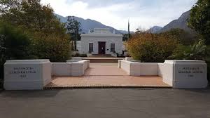 At the foot of the majestic langeberg mountains resides le roux & fourie vignerons on buitenstekloof farm, established circa 1823. French Huguenot Heritage In Franschhoek Steemit