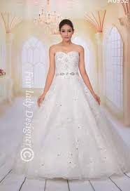 Shop Luxurious Wedding Gowns In Chennai Diadem Bridal Get Dressed On Pretty Wedding Gowns Adorned With Lace And Crystal Shop Your Trendy Wedding Gowns In
