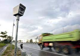 L/isyarat bkt kemuning lebuh raya kesas. Jpj Nafi Tambah Kamera Aes Di Lebuhraya Utara Selatan Berita Projekmm