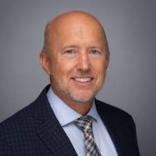 Russell Walters's Instagram, Twitter & Facebook