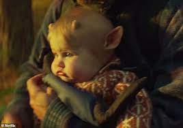 While this may be true about this next adorable baby, the term sweet tooth takes on a whole. Netflix Sweet Tooth Enthullt Eine Welt Voller Teils Menschlicher Teils Tierischer Hybriden In Einem Neuen Trailer Aktuelle Boulevard Nachrichten Und Fotogalerien Zu Stars Sternchen