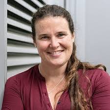 Catherine Leopold's Instagram, Twitter & Facebook