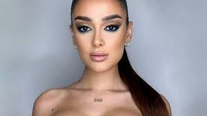 El radical cambio de vida de Julia Janeiro después del susto de su padre, Jesulín de Ubrique