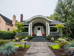 Craftsman homes earned their name from a magazine published in 1901 called the craftsman that featured homes and furniture styles of the day. Curb Appeal Tips For Craftsman Style Homes Hgtv