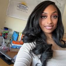 Veronica Gale's Instagram, Twitter & Facebook