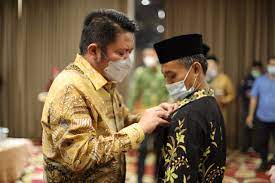 Hal tersebut tidak bisa diabaikan. Herman Deru Harapkan Fordeiss Jadi Agen Kebangkitan Ekonomi Syariah Sumsel Fajar Sumsel