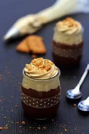 Mousse Au Chocolat Et Chantilly Speculoos Mousse Au Chocolat Recette De Ganache Gateaux Et Desserts