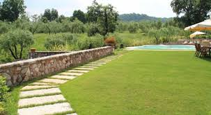 Find info on highway, street, and bridge construction companies in bergamo, including financial statements, sales and marketing contacts, top competitors, and firmographic insights. Pavimenti Per Esterni In Pietra