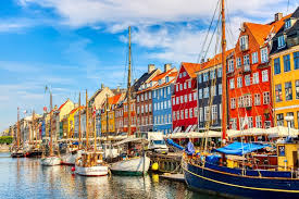 Sousedí po souši s německem, hlavní město kodaň. Dansko Ck Prima Travel
