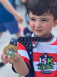 Me reuní con mis amigos Oscar Herrera alcalde electo de Tlachichilco, Josué  Susano alcalde electo de Zontecomatlán y Fidel Alonso alcalde electo de  Texcatepec. Vamos a trabajar juntos para que a sus