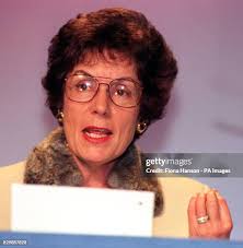 27 Gillian Hanson Photos & High Res Pictures