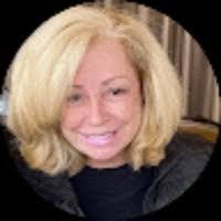 Swati Doshi's Instagram, Twitter & Facebook