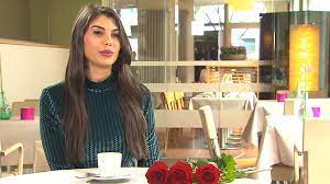 Kandidatin der bachelor 2018 das ist meine einzige und offizielle facebookseite! Nach Dem Bachelor Aus So Erklart Yeliz Die Ohrfeige