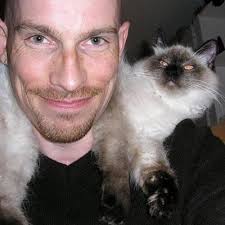 Eric Amundson (@sewmyheadon)