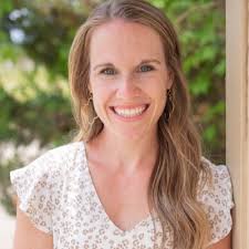 Shannon Purvis's Instagram, Twitter & Facebook