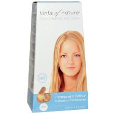 My natural hair color is light brown, but i like to add pizzazz with reds. Tints Of Nature Permanent Color Natural Light Blonde 8n 4 4 Fl Oz 130 Ml Iherb