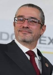 Ante la ceguera voluntaria, cómplice y corrupta del fiscal Alejandro Gómez,  la Fiscalía de Neza está convertida en un auténtico chiquero, donde,  recientes cambios fingidos demuestran que la institución está convertida en