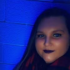 Heather Hayhurst's Instagram, Twitter & Facebook