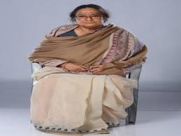 Swatilekha started her career in theater in allahabad in the early 1970s, acting in productions under the direction of a.c. Npjatqb1wxu02m