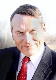 Daniel Kuttler's Instagram, Twitter & Facebook