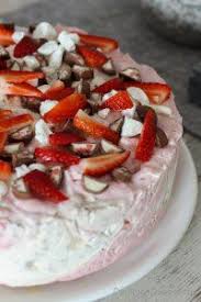 Erdbeer Grillage Kuchen Und Torten Rezepte Dessert Rezepte Einfach Kuchen Und Torten