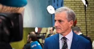 Stortinget behandler revidert nasjonalbudsjett og fatter sine vedtak i slutten av juni. Revidert Nasjonalbudsjett Velferdskutt Og Loftebrudd