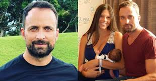 Οι δυο τους όλο αυτό το διάστημα έχουν κρατήσει πολύ χαμηλούς τόνους, ενώ σπάνια έχουμε δει κοινές τους φωτογραφίες στα social media. Giwrgos Lianos H Spania Fwtografia Me Toys Kata3an8oys Kai Koykloys Gioys Toy Poy Mazepse Xiliades Likes