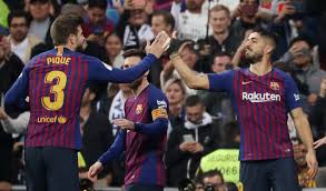 Se puede ver a través de mediaset (quince partidos) y de la plataforma de streaming dazn (50 partidos). Suarez Double Sends Barcelona Past Real Madrid And Into Copa Del Rey Final Arab News