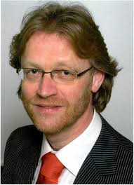 WETENSCHAPPELIJKE BENADERING