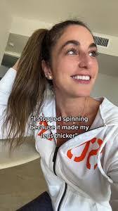 Jessica Samano's Instagram, Twitter & Facebook