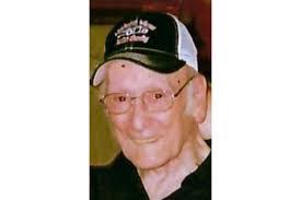 Leonard Hummel's Instagram, Twitter & Facebook