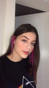 Pin By Tabitha Kenney On Grunge Hair Hair Color Streaks Aesthetic Hair Hair Color Underneath