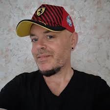 Lee at NFTV (@LeeAtNFTV)