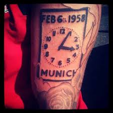 Learn about the story of flower tats and symbolism. Tattoo Munich Man Utd Man Utd Tattoo Disaster Tattoo Hand Tattoos For Guys