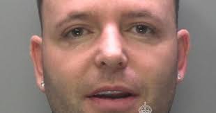 Ex-grave digger jailed again for breaching crime order 🚔 Read More 👇  #crimeprevention #drugtrafficking #swanseacourt