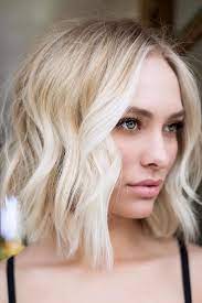 25 Gorgeous Haircuts For Heart Shaped Faces Lovehairstyles Com Oval Face Haircuts Oval Face Hairstyles Medium Length Hair Styles
