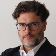 Da commerciale a impresa produttiva Come il digitale trasforma il modello  di business