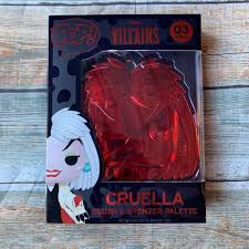 Art work made in zbrush, marvelous designer and rendering in keyshot. Kiss Disney Villains Cruella De Vil Nail Art Kit Glitter Confetti Stones Caviar For Sale Online Ebay
