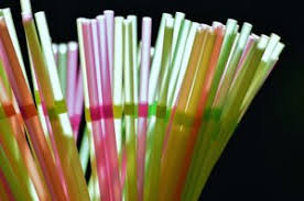 Plasticul este fara indoiala un material rezistent, cutiile de plastic in care se depoziteaza mancarea putand rezista la socuri mari fara sa pateasca nimic. ProducÄtorii De Mase Plastice Incep SÄ ResimtÄ Efectele RÄzboiului Impotriva Paielor Green Report