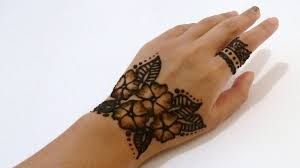 Henna designs can last for days or months. A Guide To Henna Traditions In Morocco