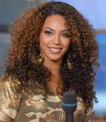 28 Glamorous Ways To Show Off Your Curls Natural Hair Styles Hair Styles Beyonce Hair