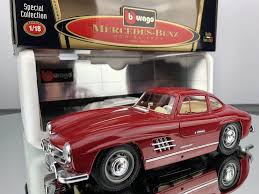Burago 1954 Mercedes Benz 300 Sl Gull Wing Red 1 18 Scale Sports Car Burago Mercedesbenz Mercedesb Mercedes Benz 300 Mercedes Benz Classic Mercedes Benz 220