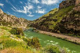 With the shoshone having a requirement for 1/4 blood quantum to be an enrolled tribal member you will. Wind River Indian Reservation Tour The Great American West