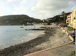The hilltop suites and beachfront guestrooms provide convenient beach access and sweeping views of the bays. Infinity Pool Picture Of Divi Little Bay Beach Resort Divi St Maarten Xmess Net