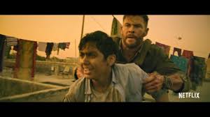 In the popular netflix movie extraction, actor chris hemsworth goes from likable marvel god to killing machine. Chris Hemsworth Wears G Shock Rangeman Watch In Extraction G Central G Shock Watch Fan Blog