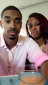 Been a single parent is not a disease or plague,but the way you present  your self to people matters a lot....👪