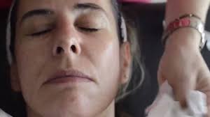 LA MASCARILLA LUMINESCE